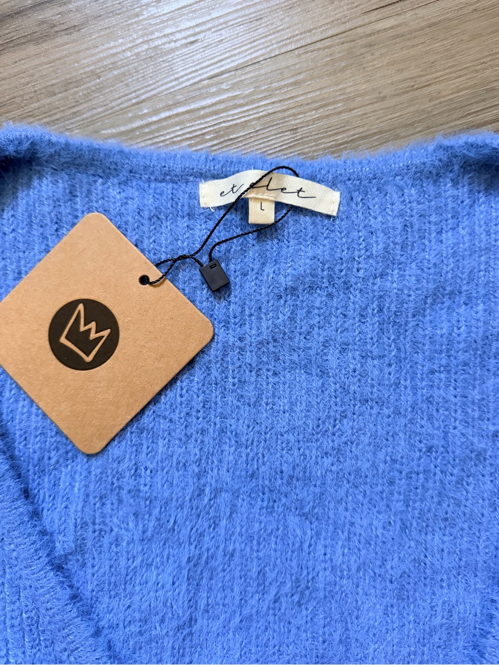 Sweater - Picture 2 of 4
